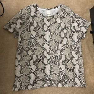 Snakeskin T-Shirt Size Medium NWOT